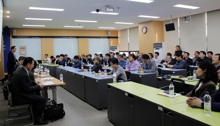 ‘빅데이터’ 연구자 한자리에..센터 설립 공청회